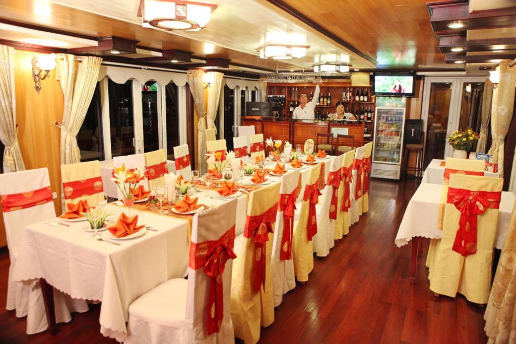 Halong Aurora Cruises Apartment Hạ Long Nhà hàng bức ảnh